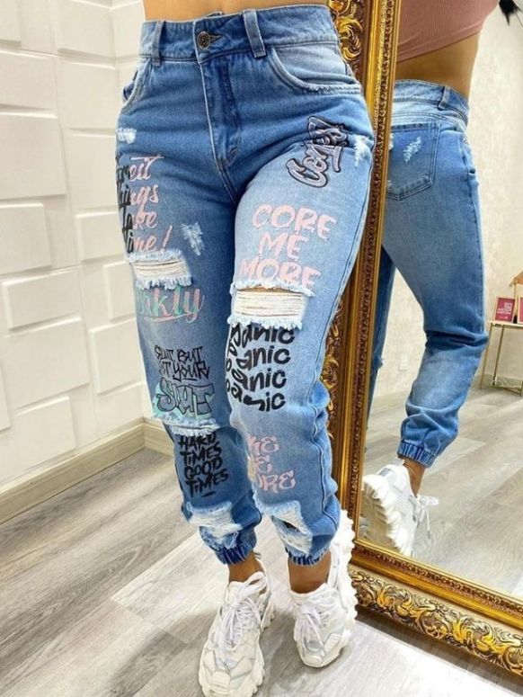 Calça Feminina Jeans Azul Rasgado Estampa
