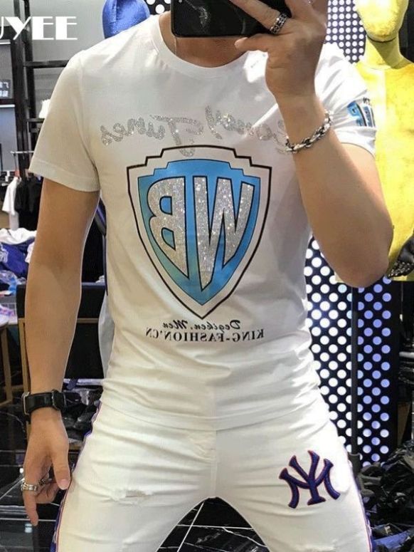 Camiseta Masculina Branca Estampa WB